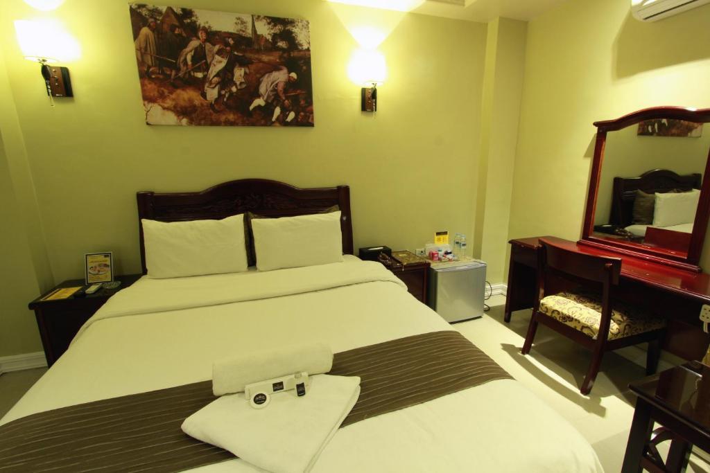 Clark Imperial Hotel Ángeles Habitación foto